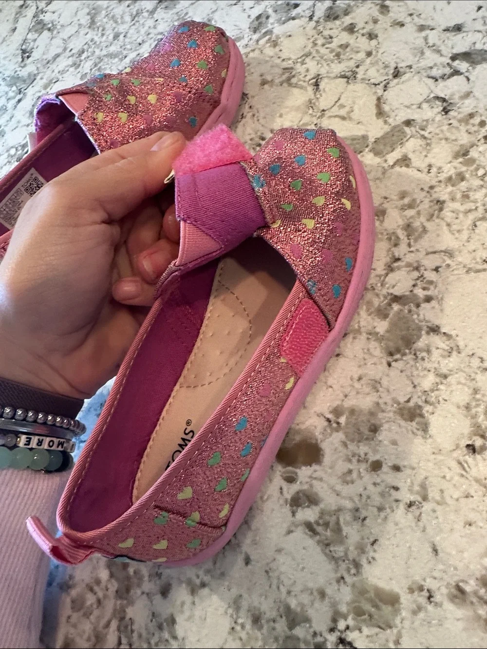 NWOT-TOMS Pink Glitter Heart Print Slip-On Sneakers. Size 11